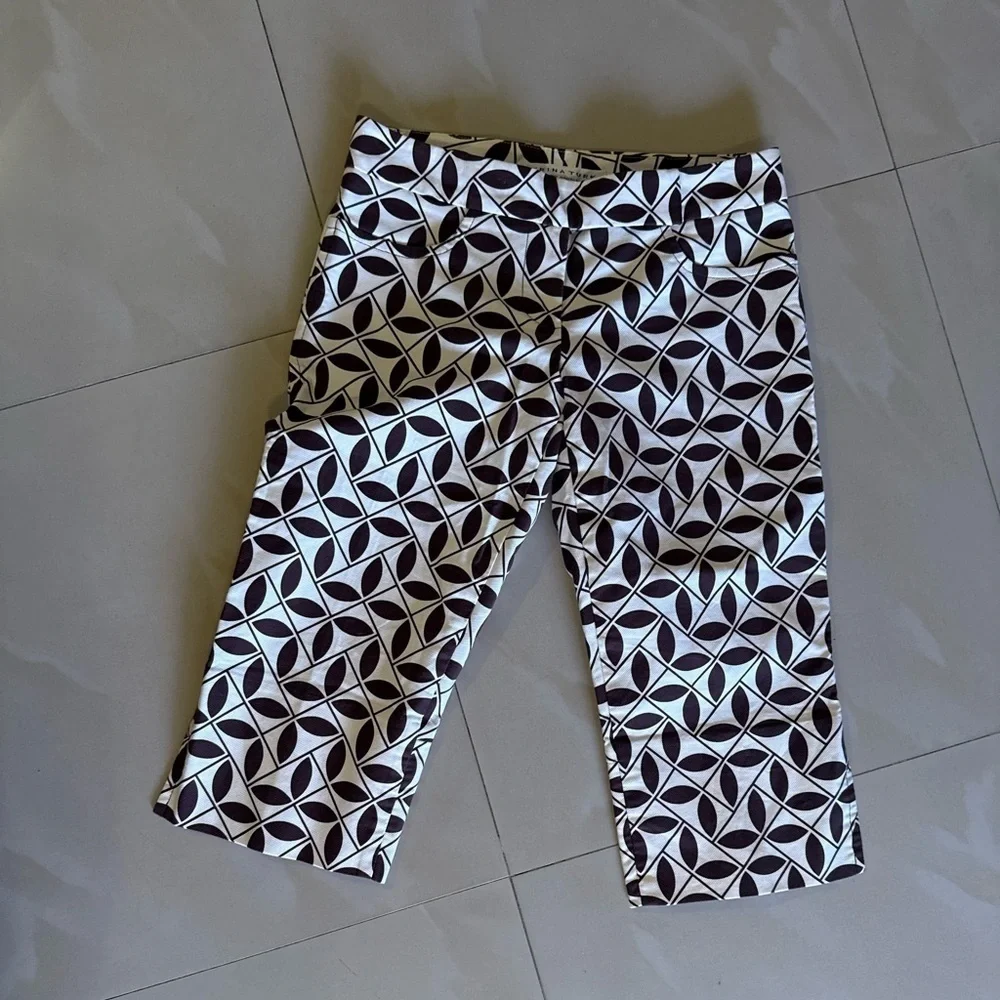 Trina Turk Cotton Capri Pants Check Print Black / White Geometric Pattern Size 2